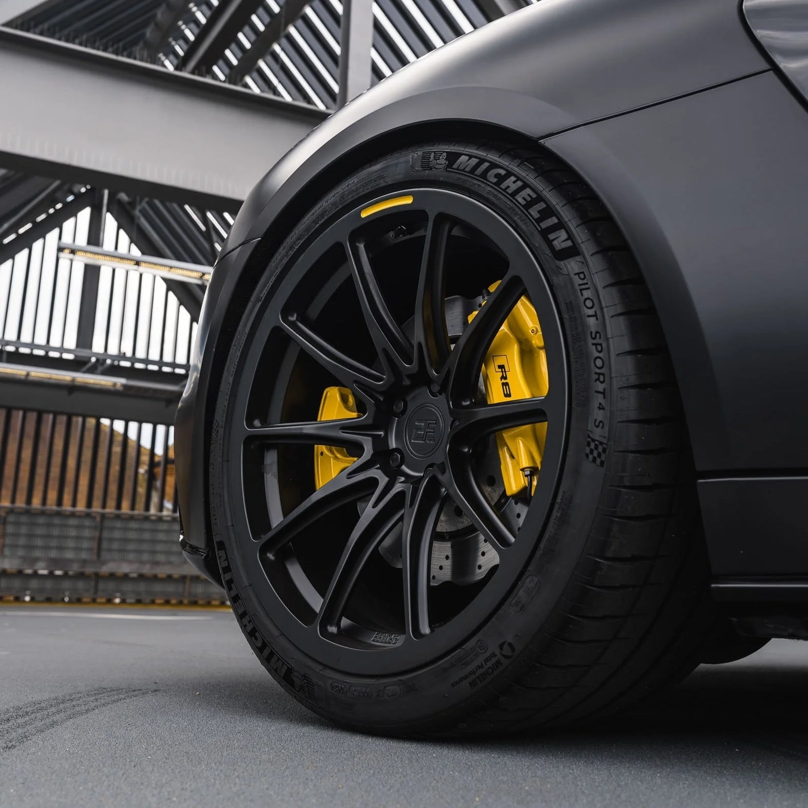 2Forge ZF8-R Fully Forged Wheel - Image 18