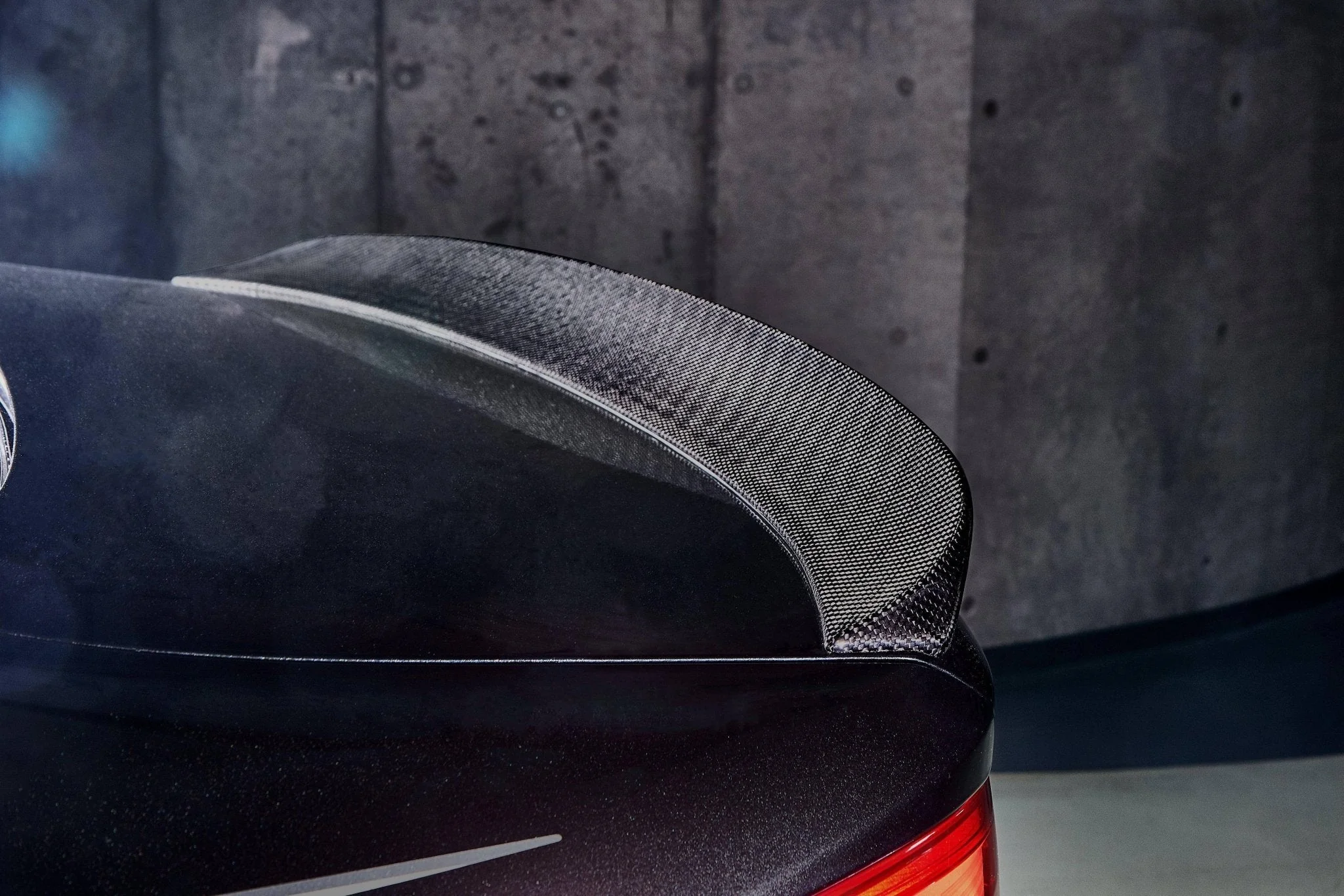 3DDesign Carbon Fibre Rear Spoiler for BMW 5 Series & M5 (2017-2023, G30 F90) - Image 4