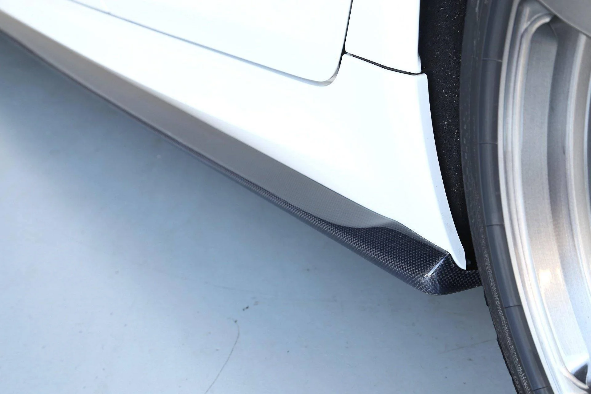 3DDesign Carbon Fibre Side Skirts For BMW 5 Series M Sport (2017-2023, G30 G31) - Image 2