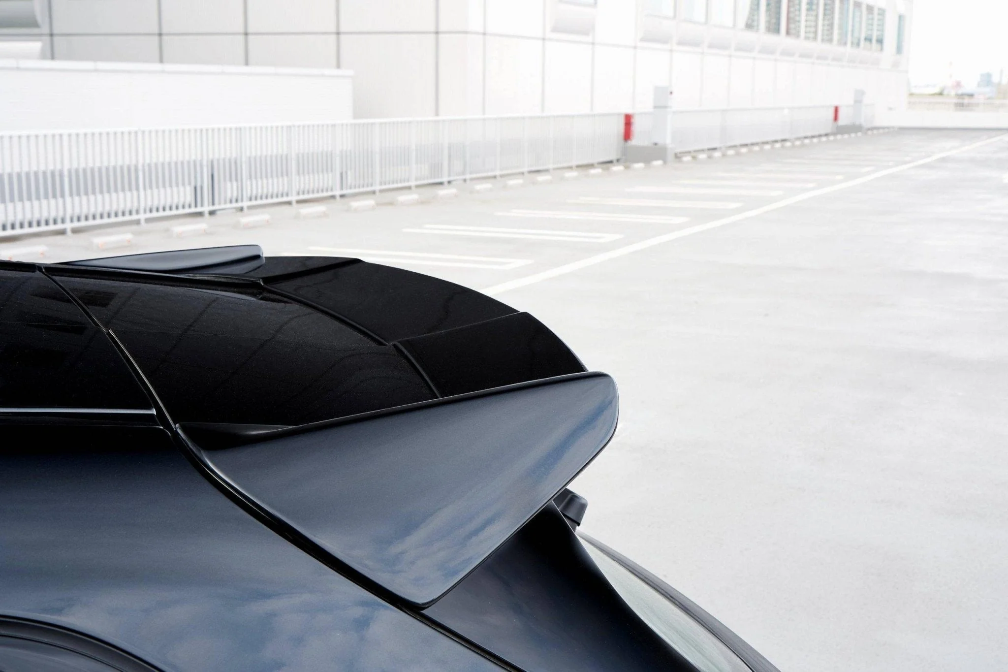 3DDesign Roof Spoiler for BMW 1 Series & M135i (2019+, F40 F70) - Image 4