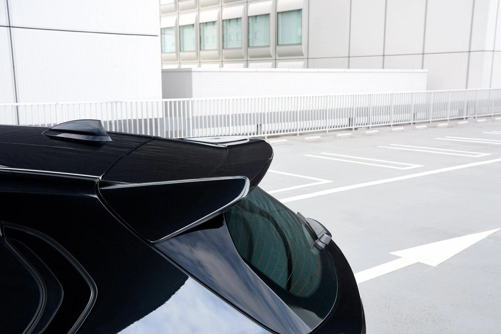 3DDesign Roof Spoiler for BMW 1 Series & M135i (2019+, F40 F70) - Image 5