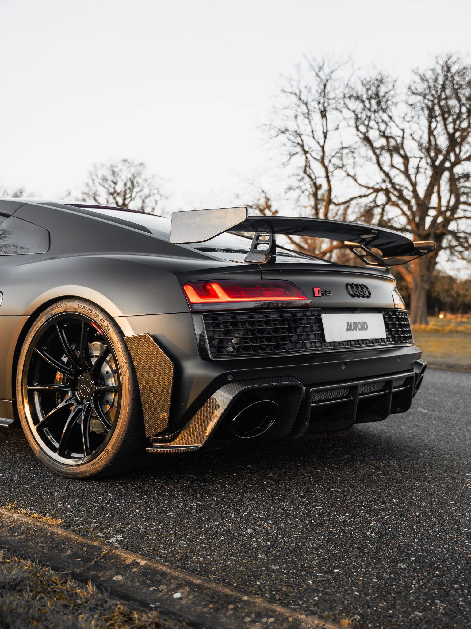 Audi R8 4S Pre-Preg Carbon Fibre Rear Wing by FORM - Image 18