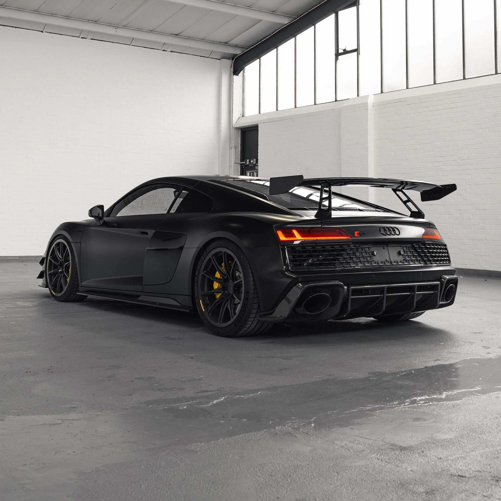 Audi R8 4S Pre-Preg Carbon Fibre Rear Wing by FORM - Image 8