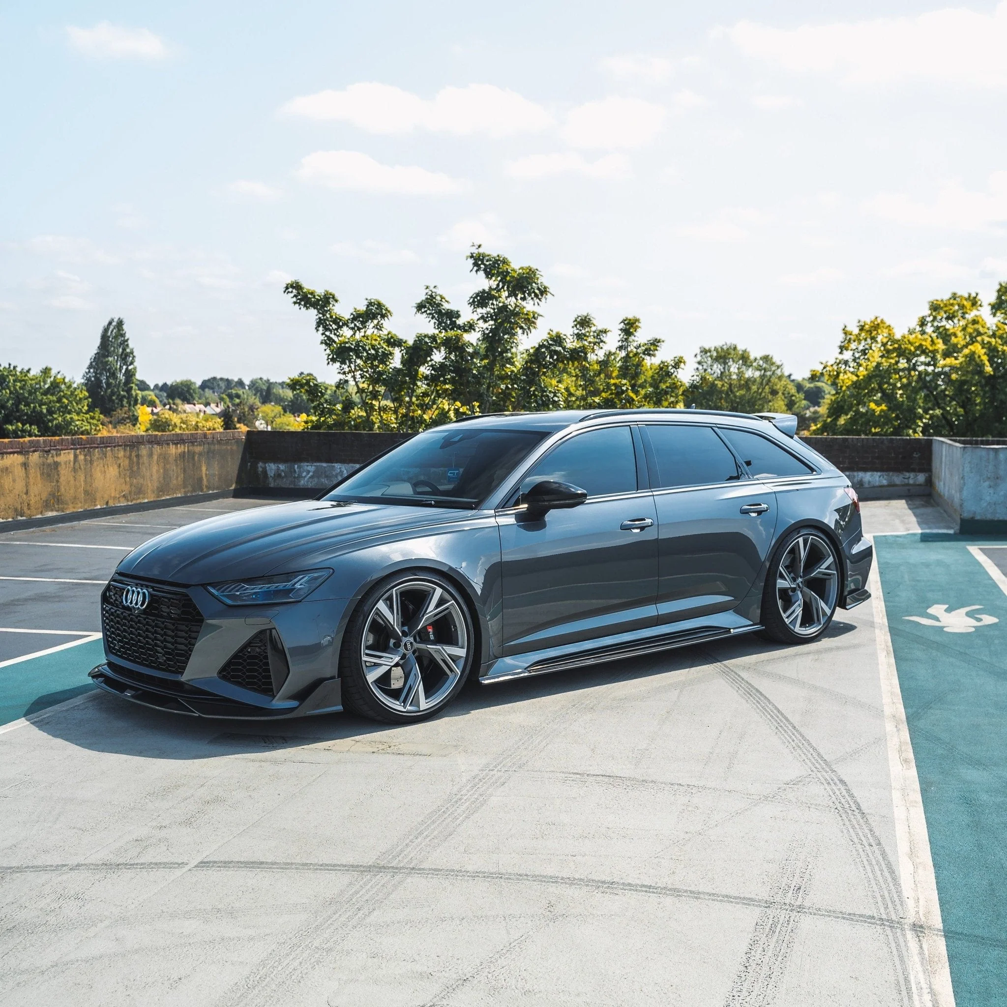 Audi RS6 C8 & RS7 Pre-Preg Carbon Fibre Side Skirts (2019+) - Image 2