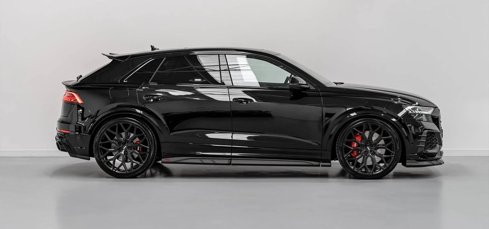 Audi RSQ8 4M Carbon Fibre Eye Brow Kit by Urban (2019-2024) - Image 4