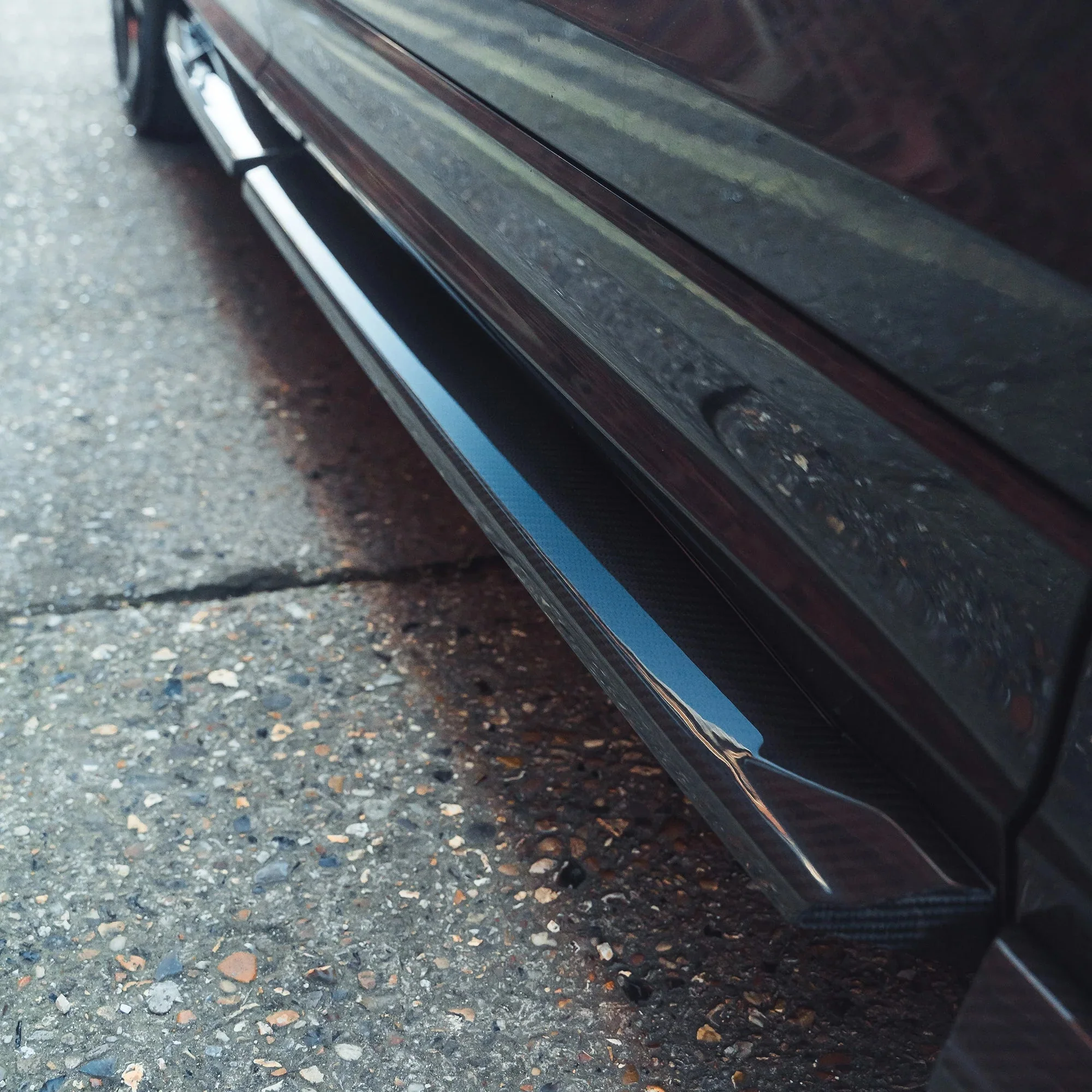 Audi RSQ8 4M Pre-Preg Carbon Fibre Side Skirts (2019-2024) - Image 4