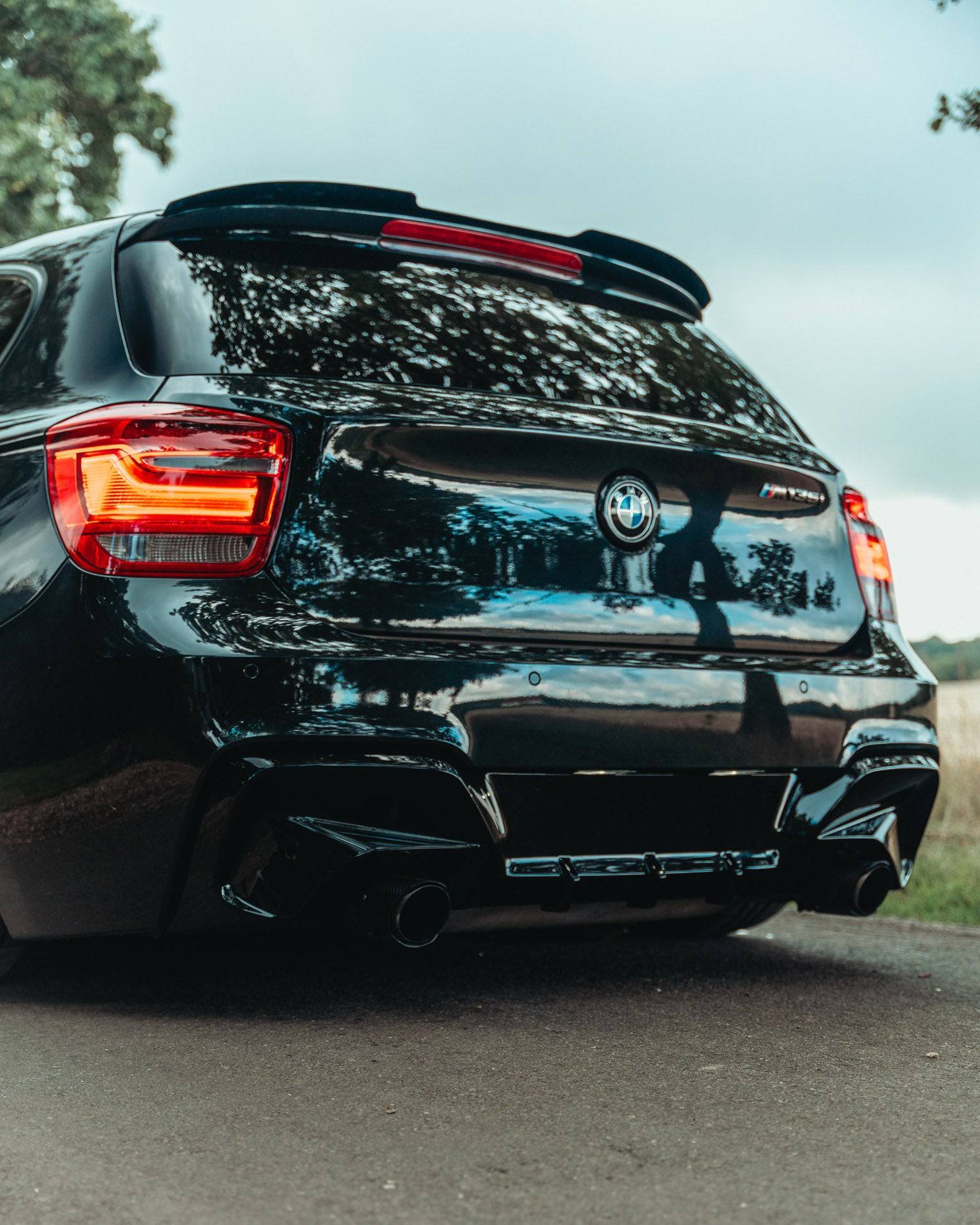 BMW 1 Series & M135i F20 F21 Pre-LCI EVO-1 Gloss Black Rear Diffuser by ZAERO (2011-2015) - Image 2