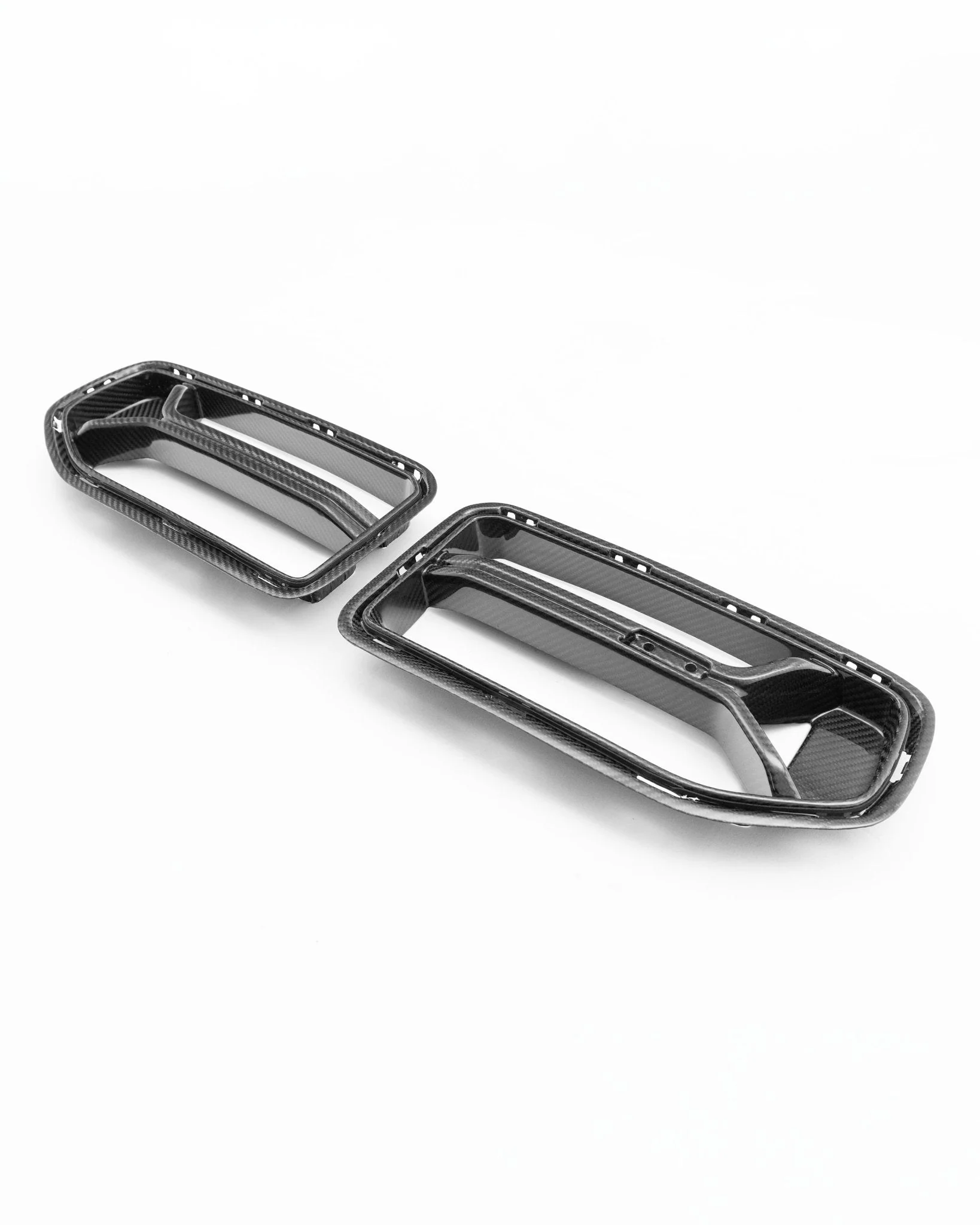 BMW M2 G87 Pre-Preg Carbon Fibre T-CSL Front Grilles by TREVORA (2023+) - Image 9
