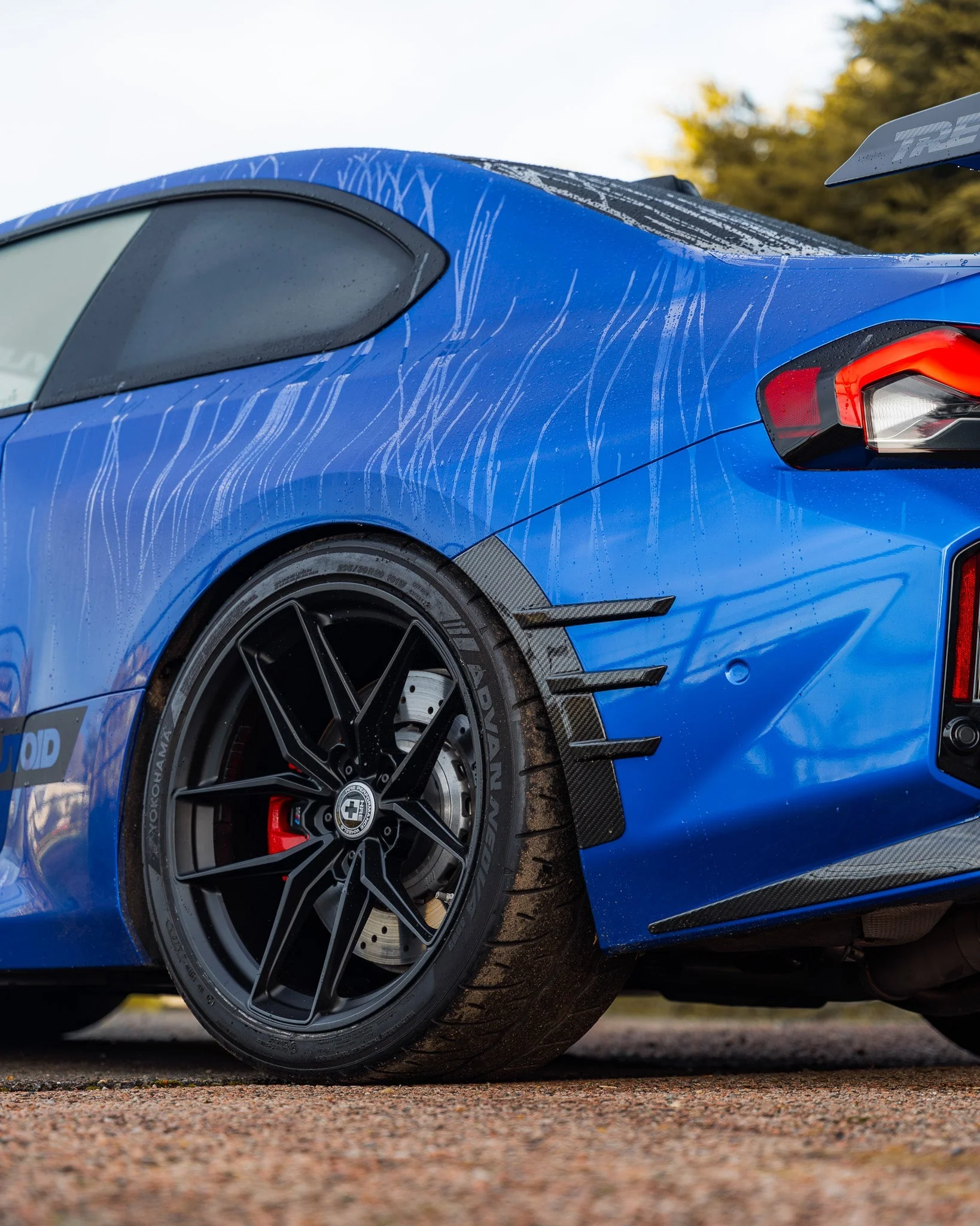 BMW M2 G87 Pre-Preg Carbon Fibre Rear Side Fender Trim Spats by FORM (2023+) - Image 2