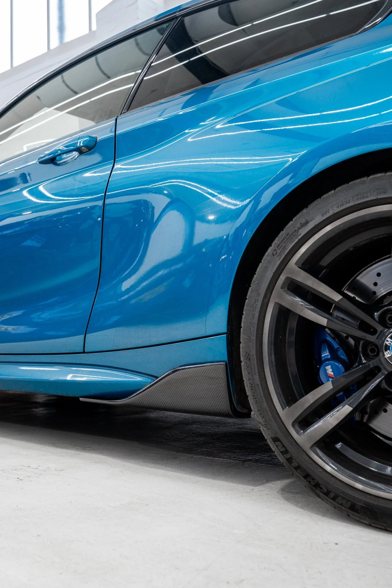 BMW M2 & M2 Competition F87 Pre-Preg Carbon Fibre Pro Side Blade Winglets by FORM (2015-2021) - Image 4