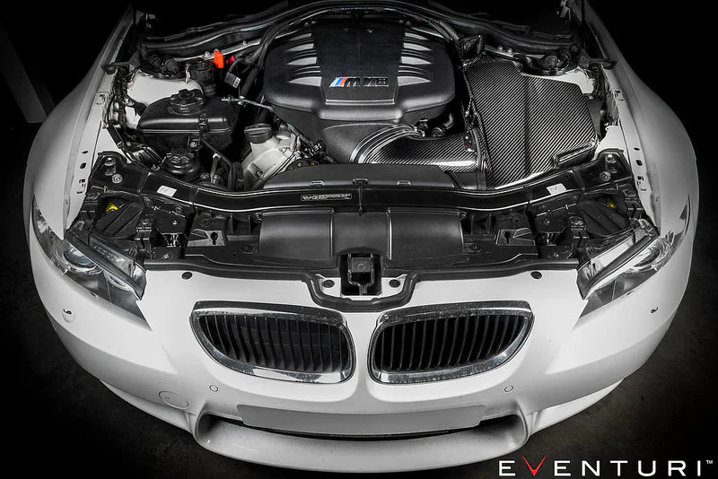 BMW M3 E92 (S65) Eventuri Carbon Fibre Air Intake System - Image 2