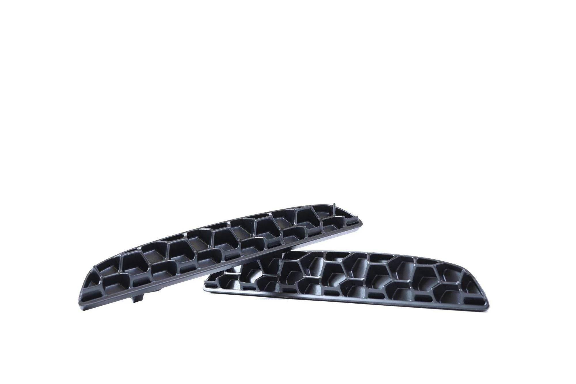 BMW M5 F90 Honeycomb Rear Reflector Deletes by Acexxon (2017-2023) - Image 10