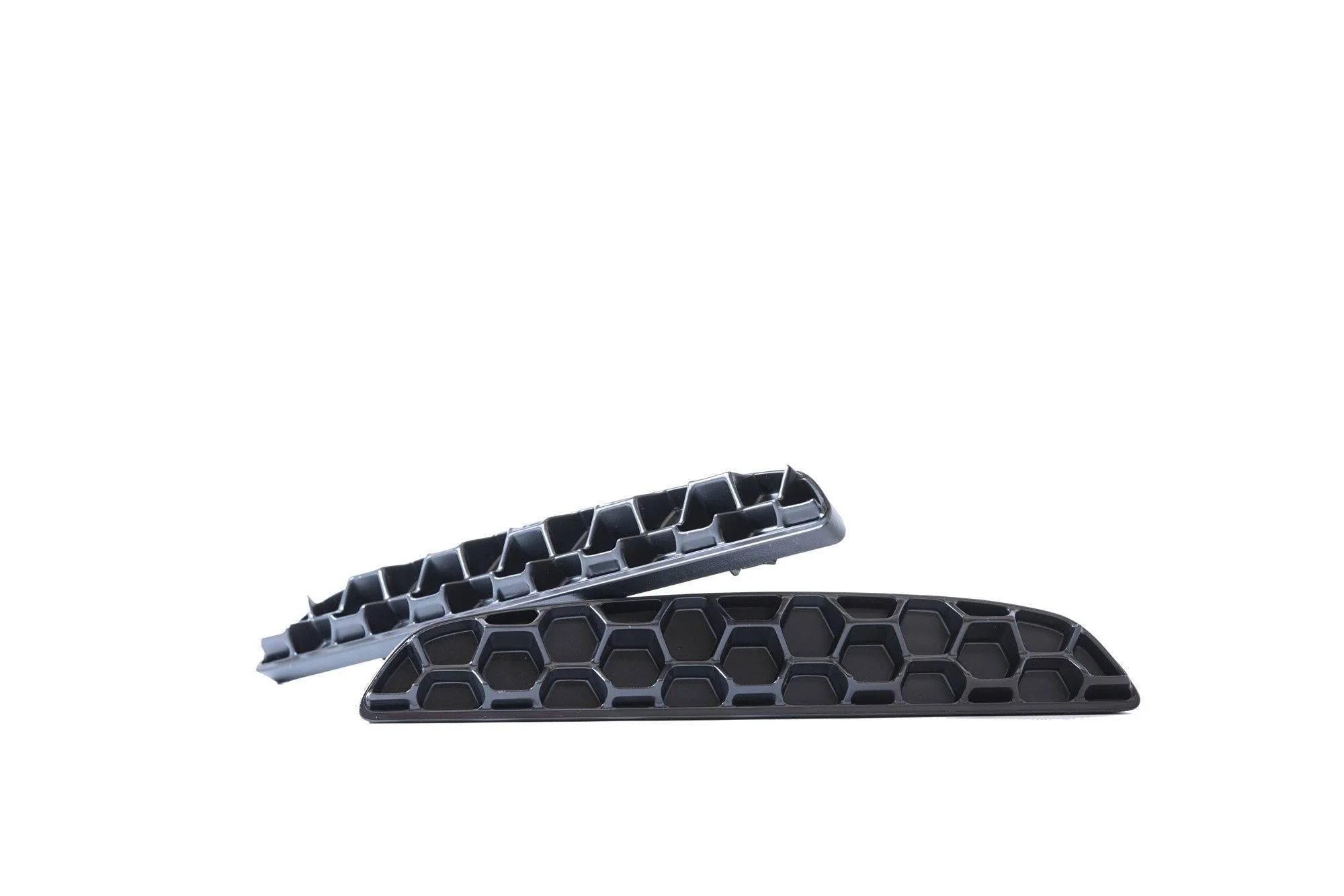 BMW M5 F90 Honeycomb Rear Reflector Deletes by Acexxon (2017-2023) - Image 16