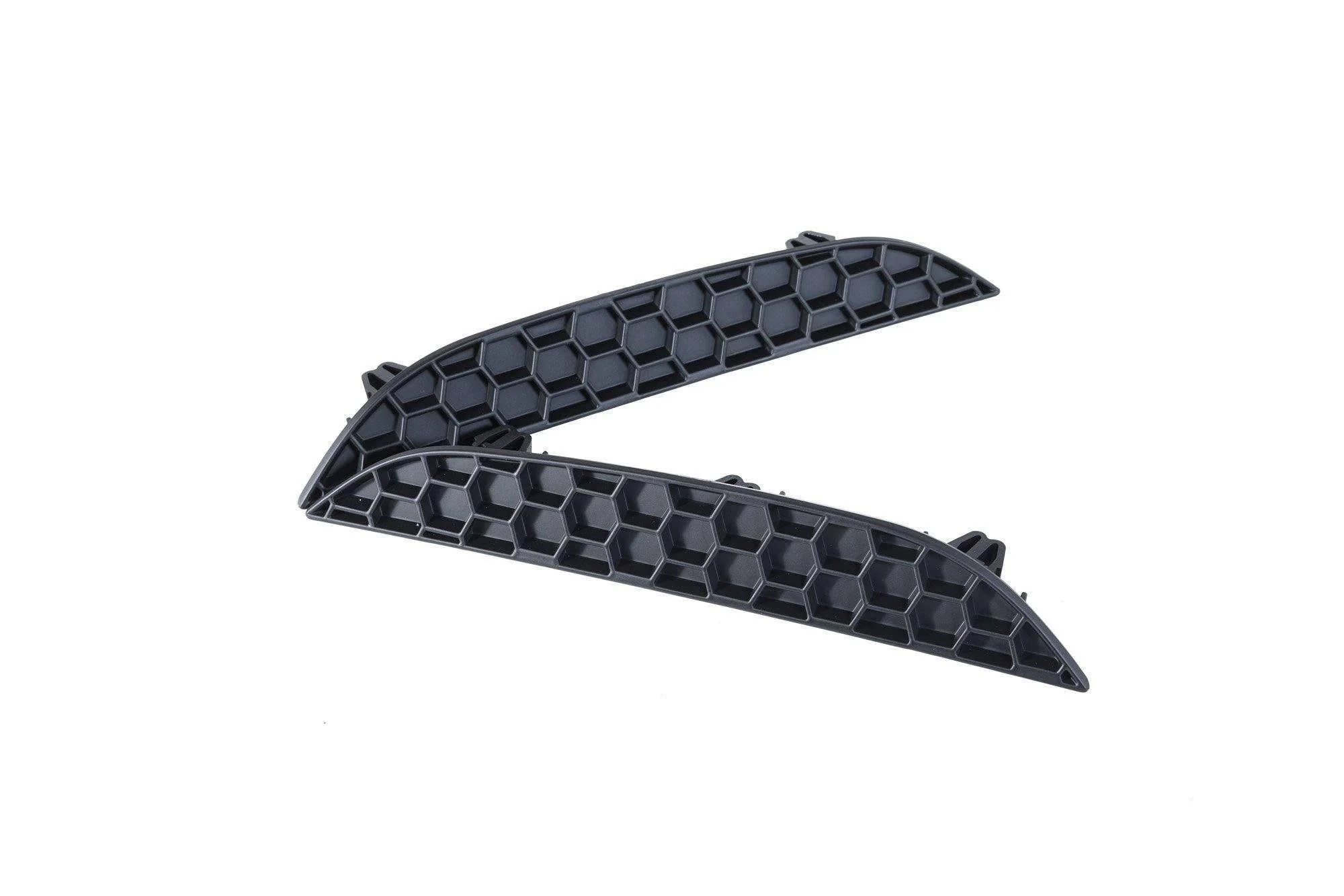 BMW M5 F90 Honeycomb Rear Reflector Deletes by Acexxon (2017-2023) - Image 23