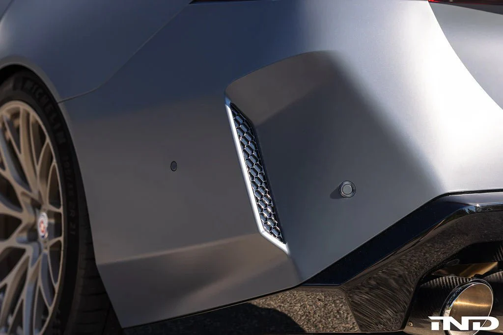 BMW M5 G90 G99 Gloss Black Rear Reflector Deletes by Acexxon (2024+) - Image 2