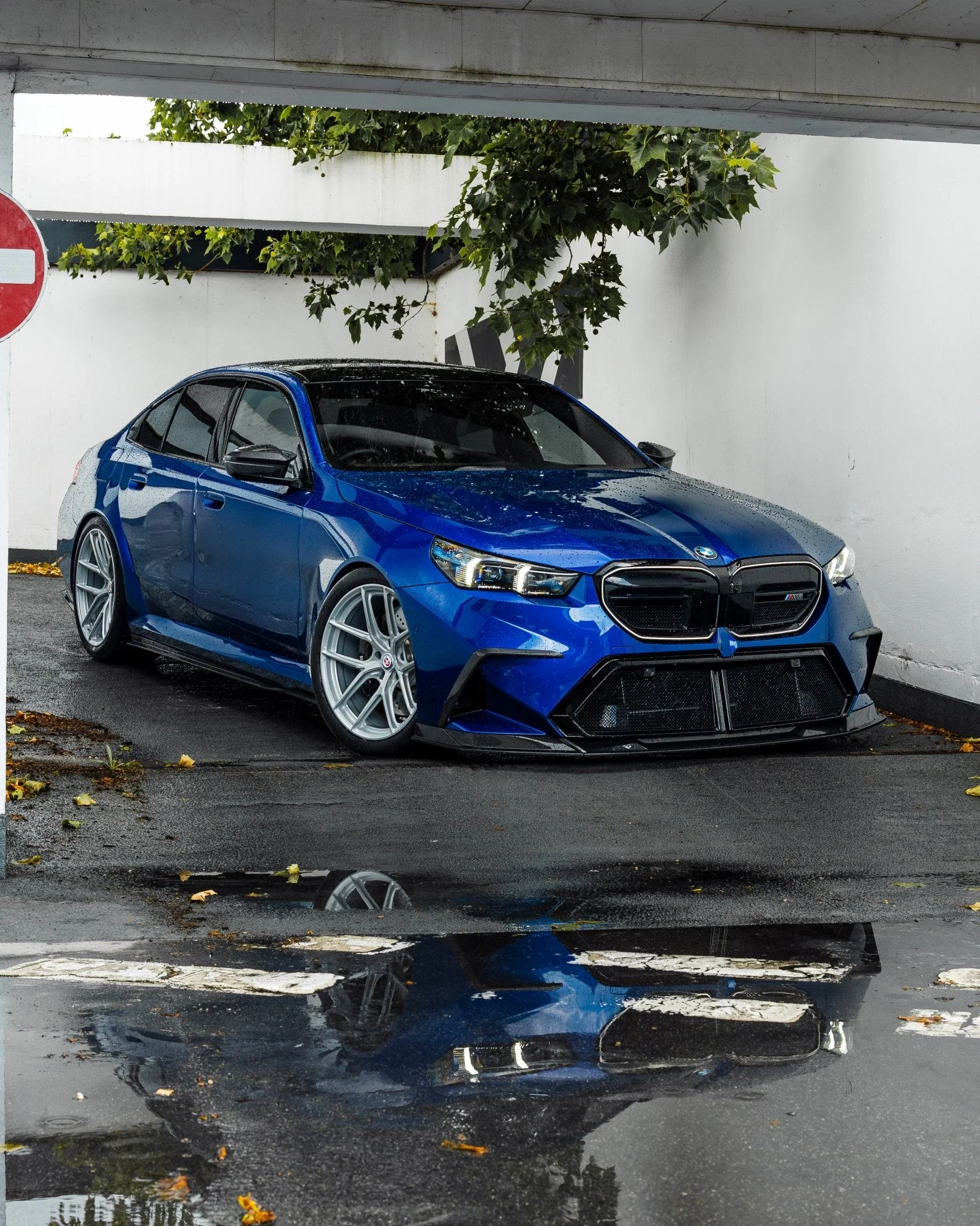 BMW M5 G90 G99 Pre-Preg Carbon Fibre PR-1 Side Skirts by TREVORA - Image 4