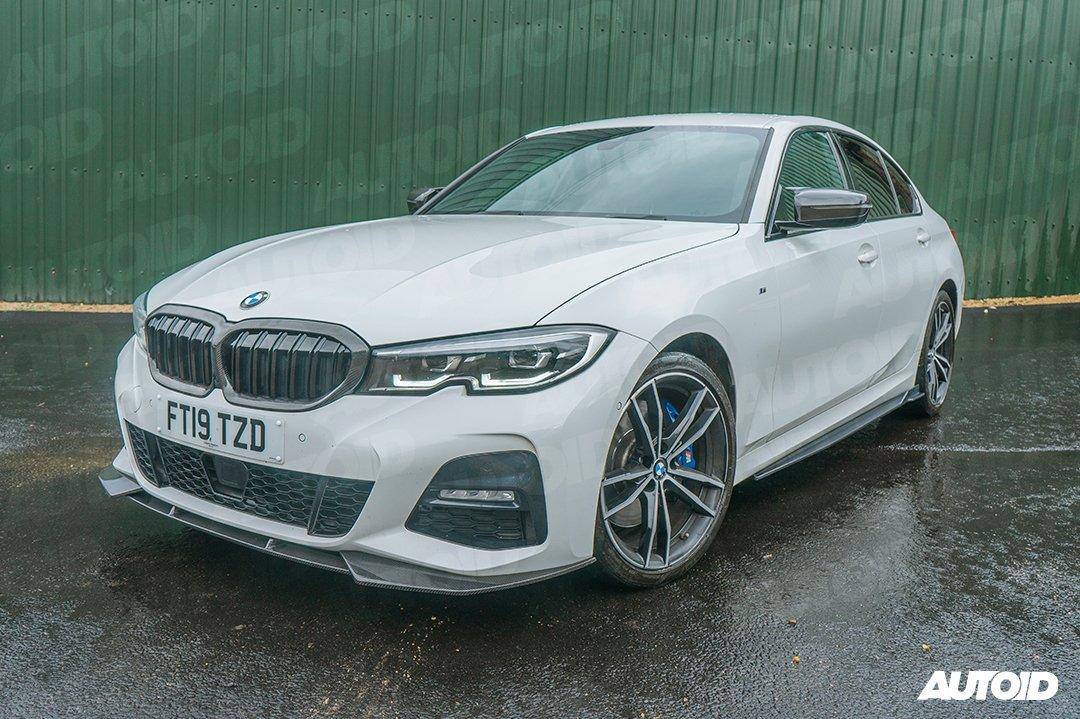 Carbon Fibre Competition Side Skirts for BMW 3 Series & M340i by FORM (2019+, G20 G21) - Image 3