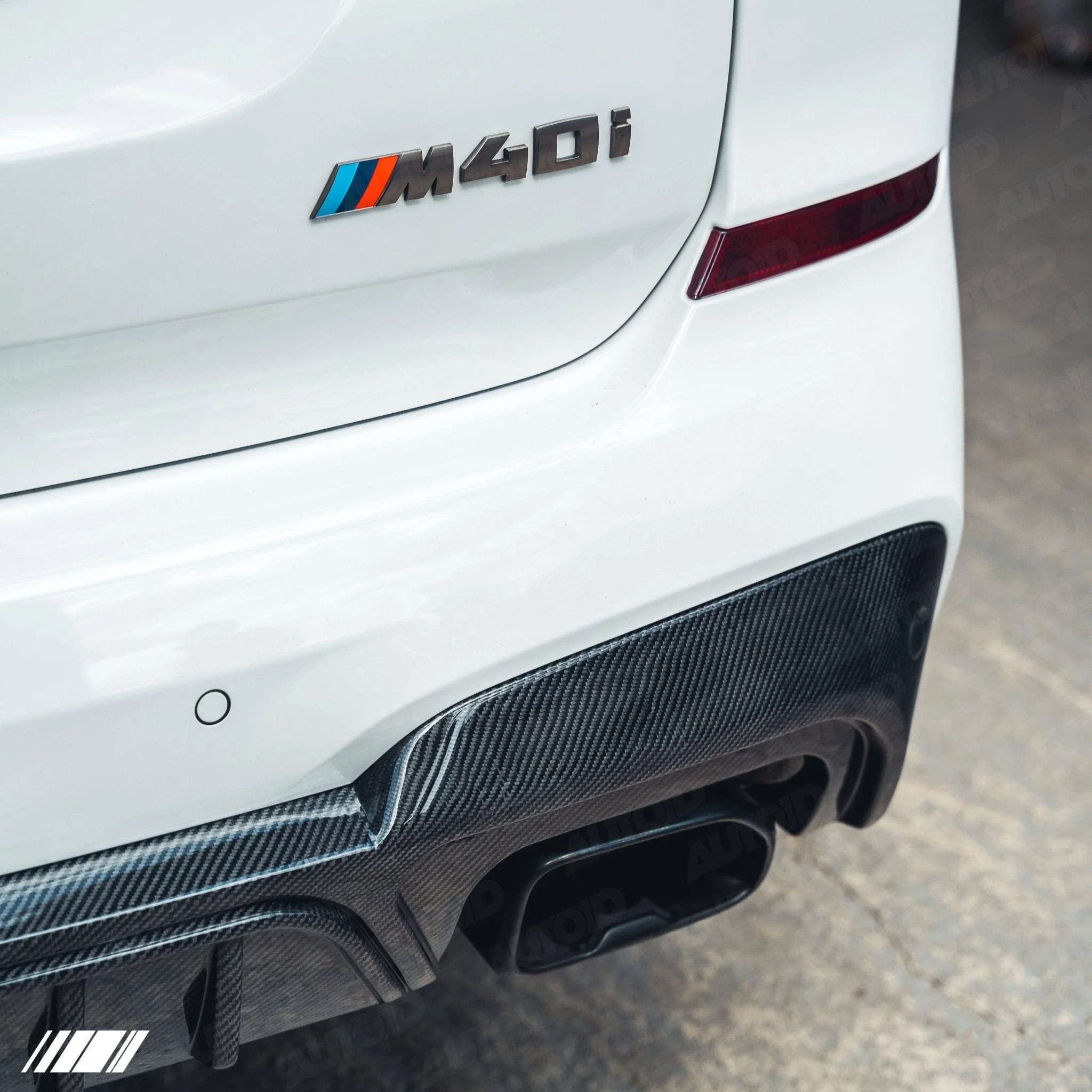 BMW X3 M40i G01 Pre-LCI Carbon Fibre Performance Rear Diffuser by FORM (2018-2020) - Image 4