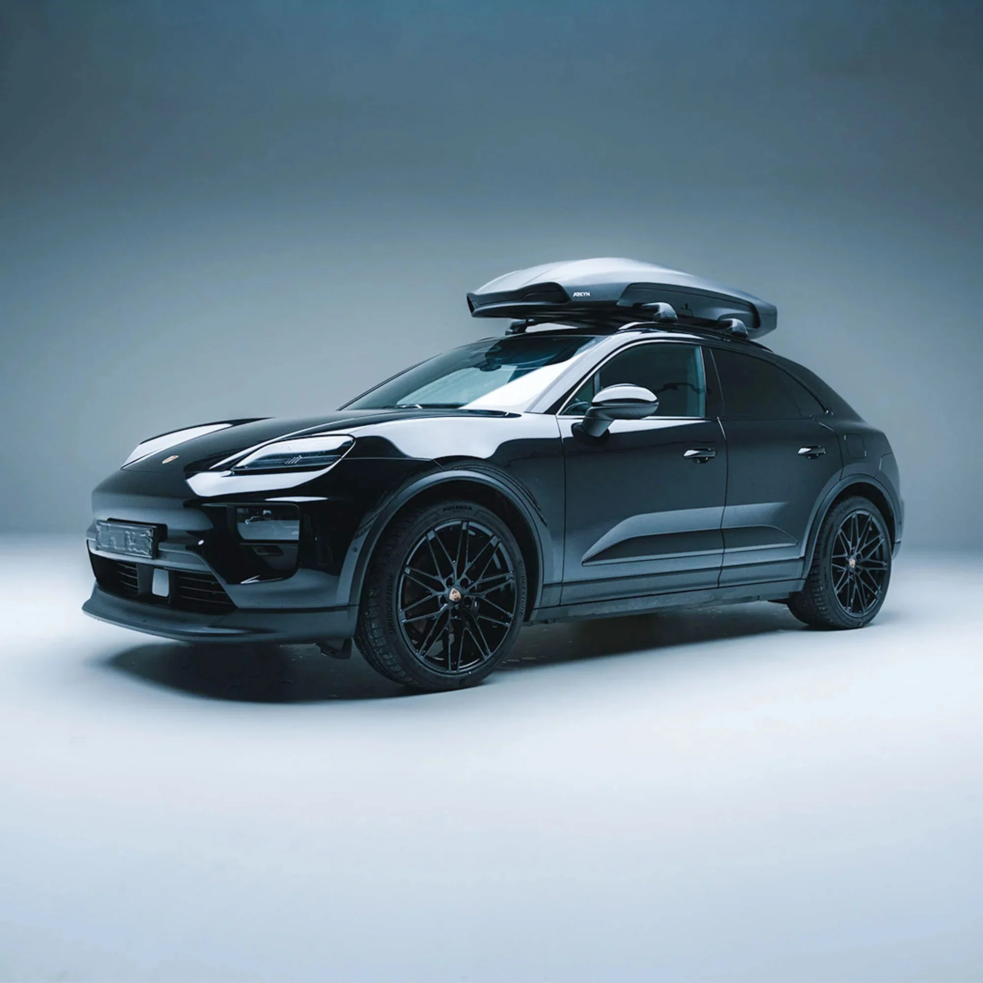 FALCON-1 Carbon Fibre Roof Box by ARKYN - Image 23