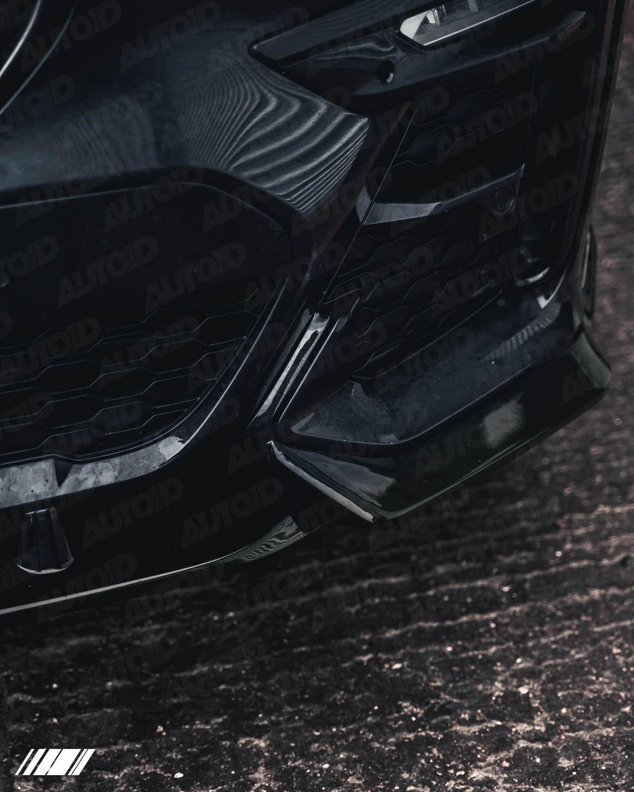 Gloss Black Competition Front Splitter for BMW X7 by FORM (2018+, G07) - Image 5
