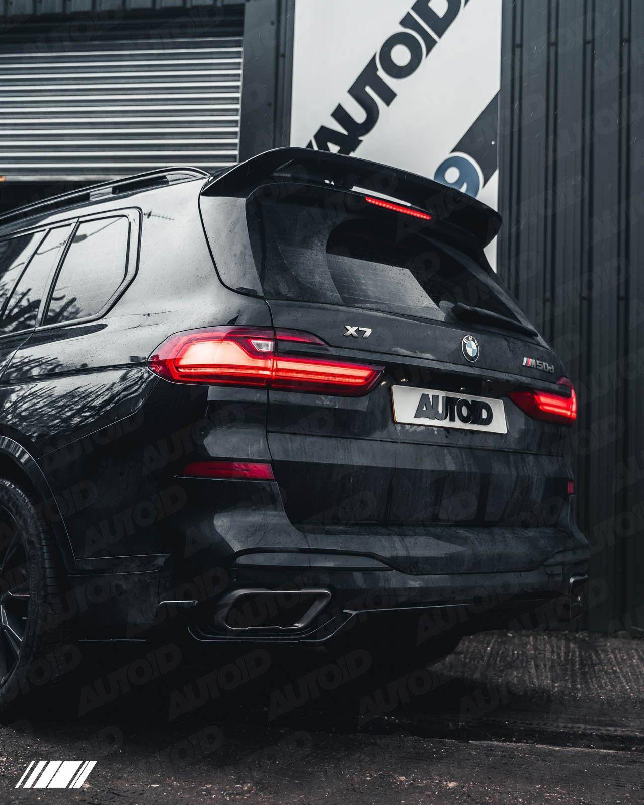 BMW X7 G07 Gloss Black Competition Rear Diffuser Set by FORM (2018+) - Image 2