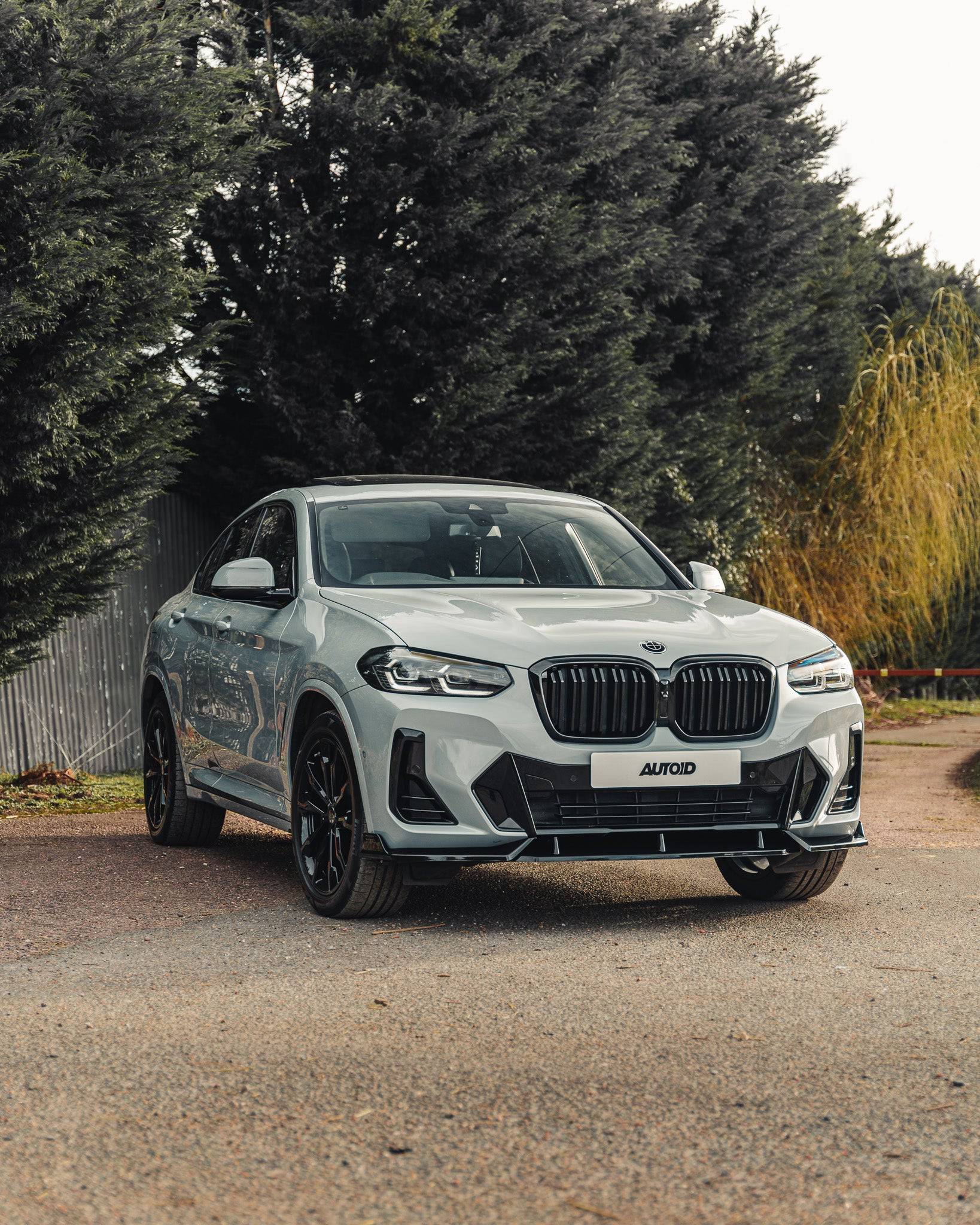 BMW X3 G01 LCI & X4 G02 LCI Gloss Black Kidney Grille by FORM (2021-2024) - Image 5