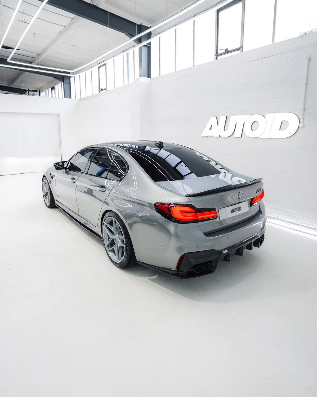 HRE FF11 Flowform Alloy Wheels Set of 4 - Image 29