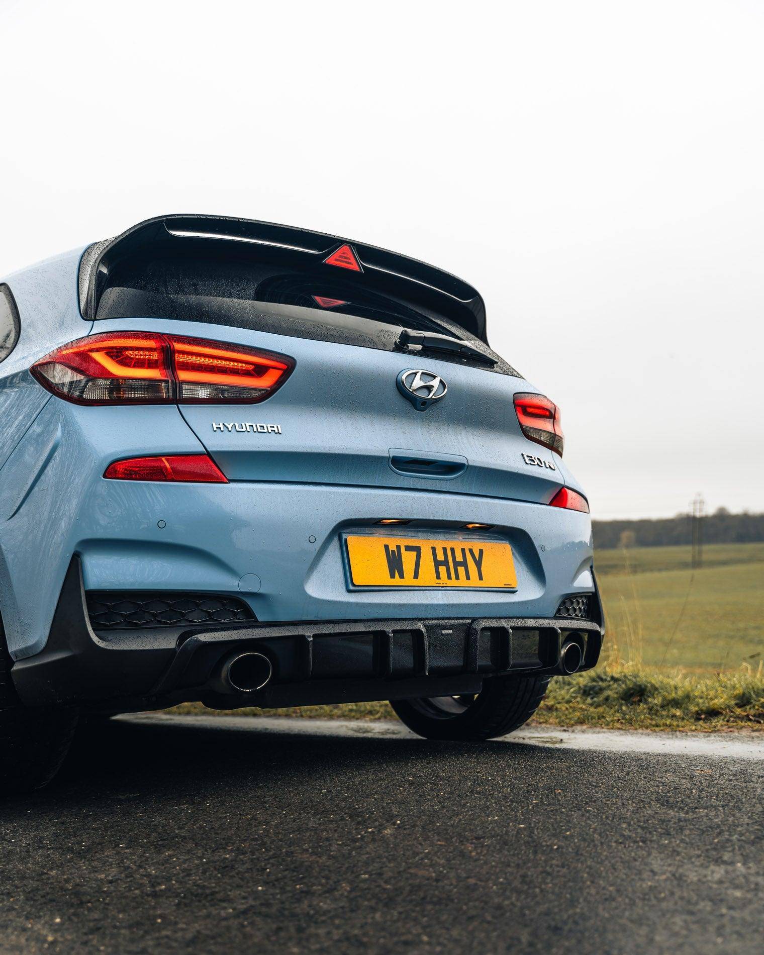 Hyundai i30 N Pre-Facelift EVO-1 Gloss Black Rear Diffuser by ZAERO (2018-2020) - Image 2