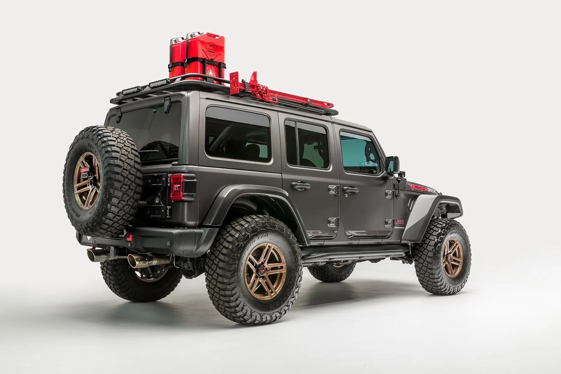 Jeep JL-JX Edition Aero Carbon Fiber Rear Bumper Tray by Vosteiner - Image 6