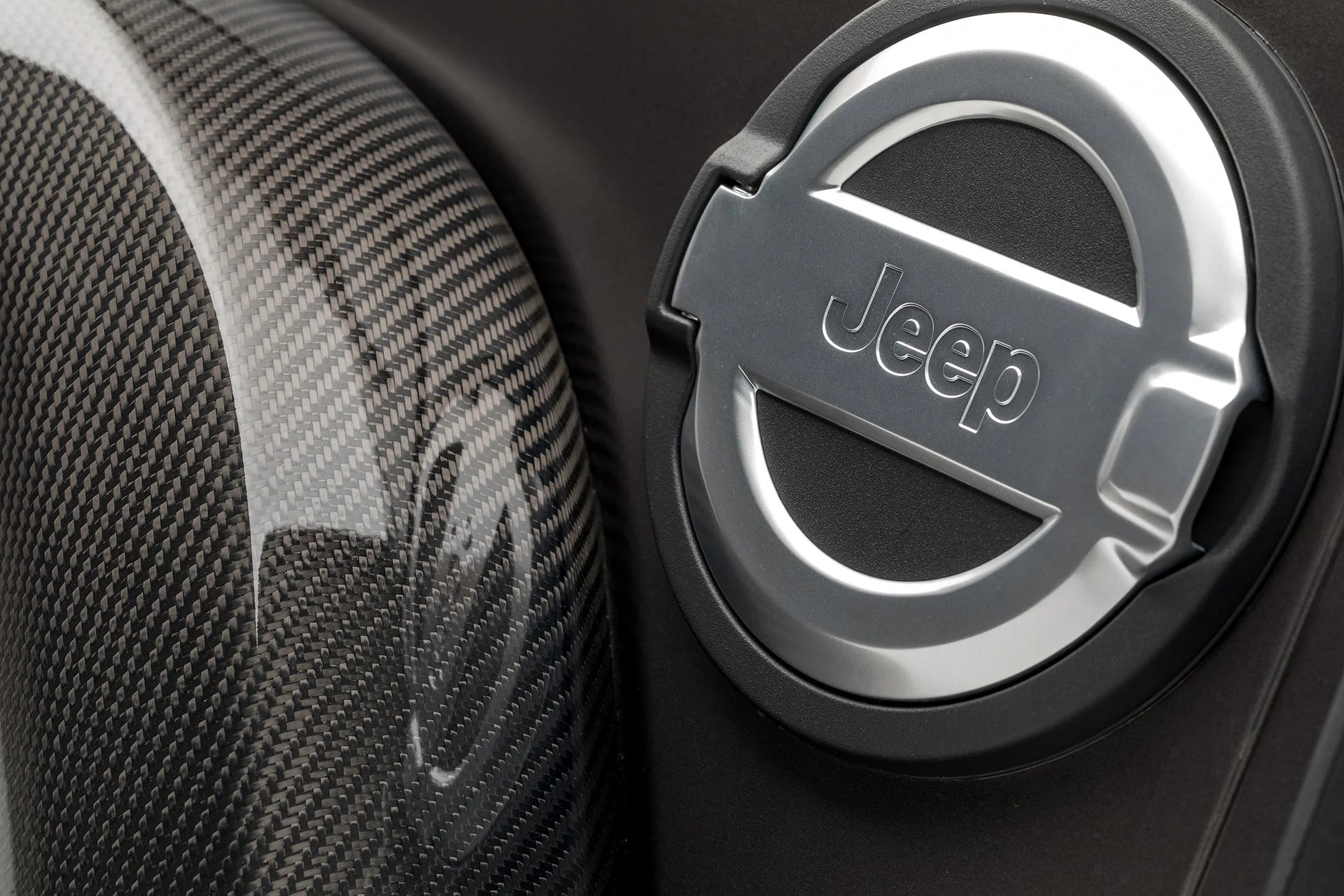 Jeep JL-JX Edition Aero Carbon Fiber Rear Fenders by Vosteiner - Image 4