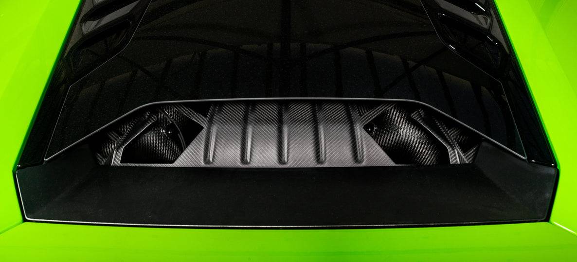 Lamborghini Huracan Eventuri Carbon Fibre Engine Cover (2014+) - Image 5