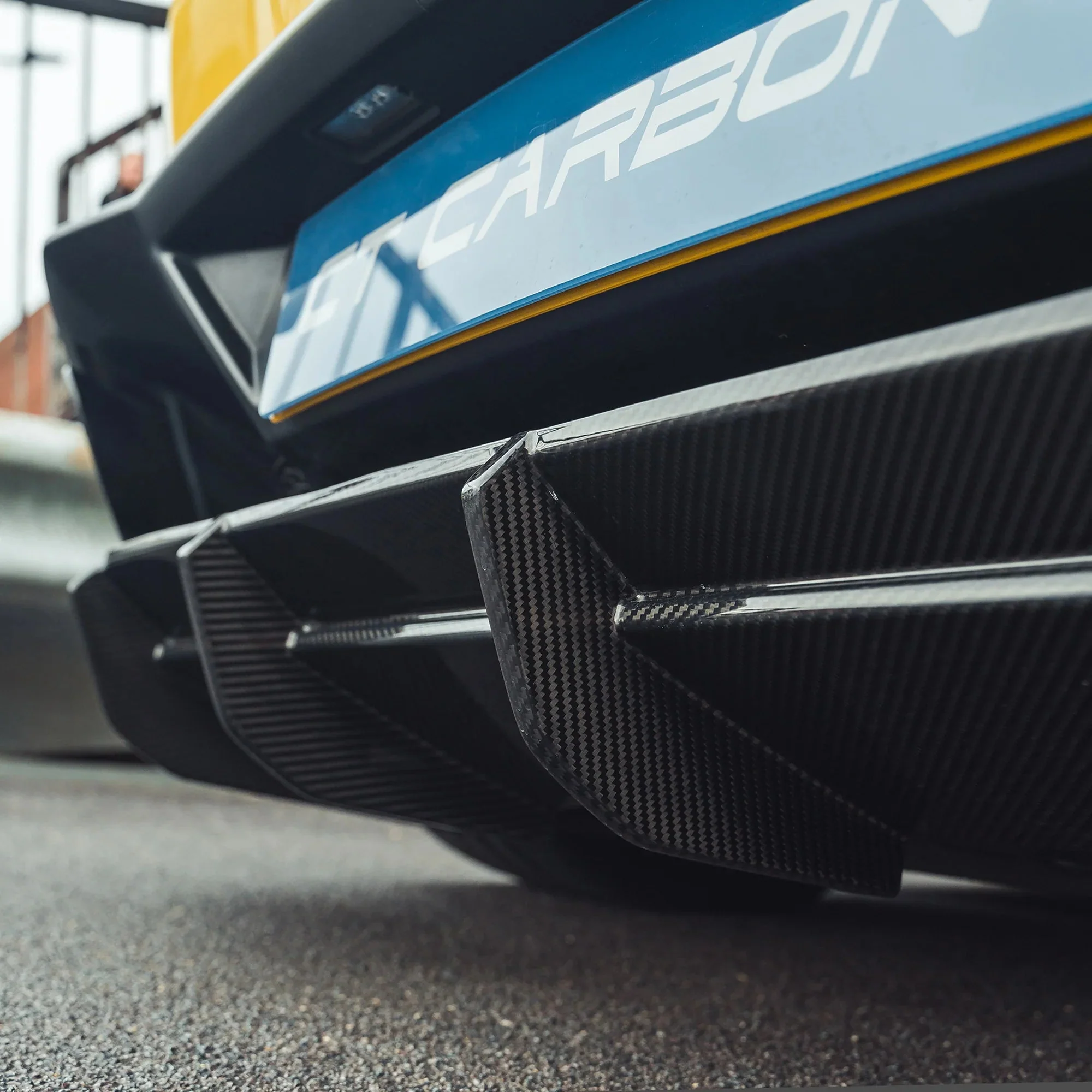 Lamborghini Huracan LP610 Pre-Preg Carbon Fibre Rear Diffuser - Image 4