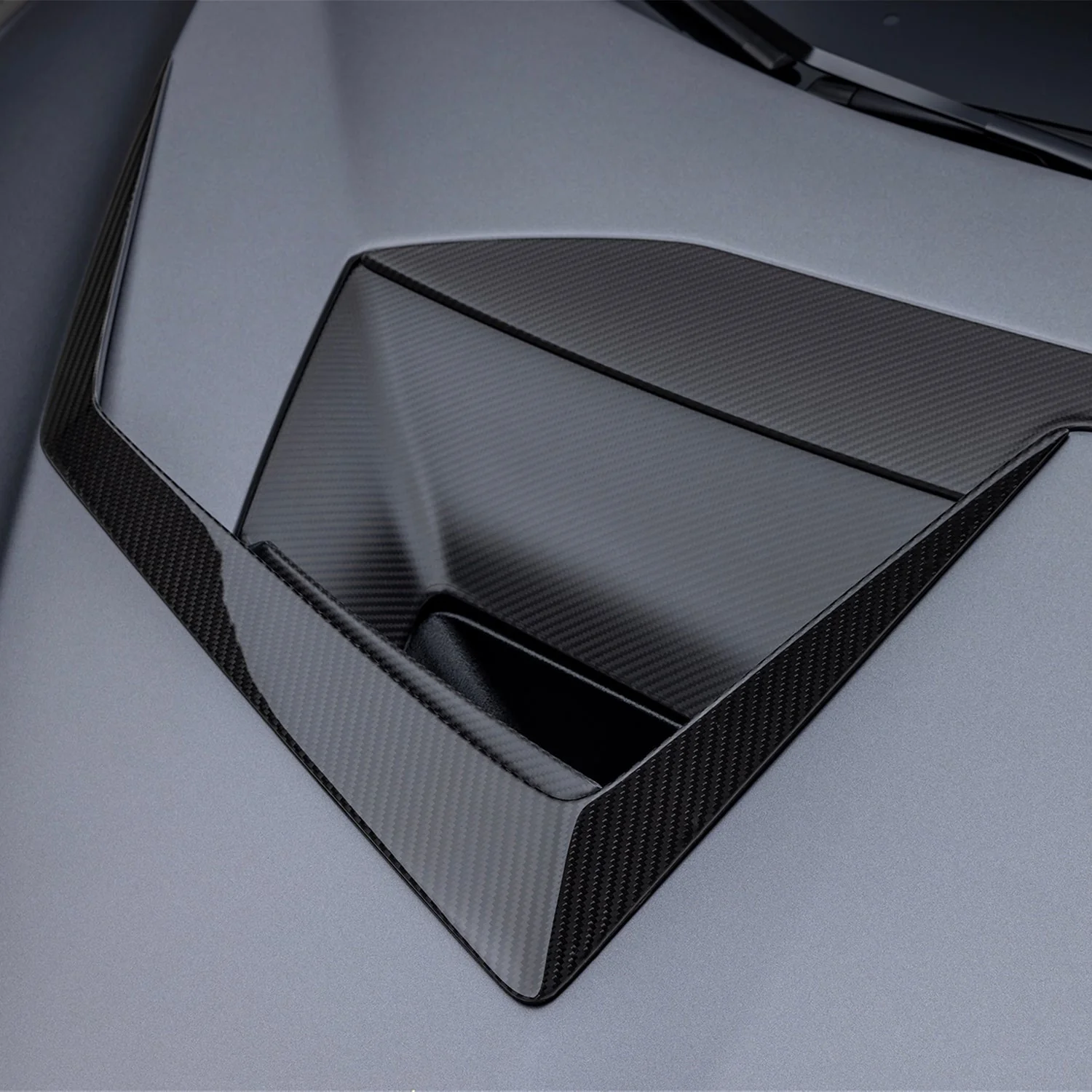 Lamborghini Huracan STO Aero Hood Ducts Carbon Fiber by Vorsteiner - Image 3