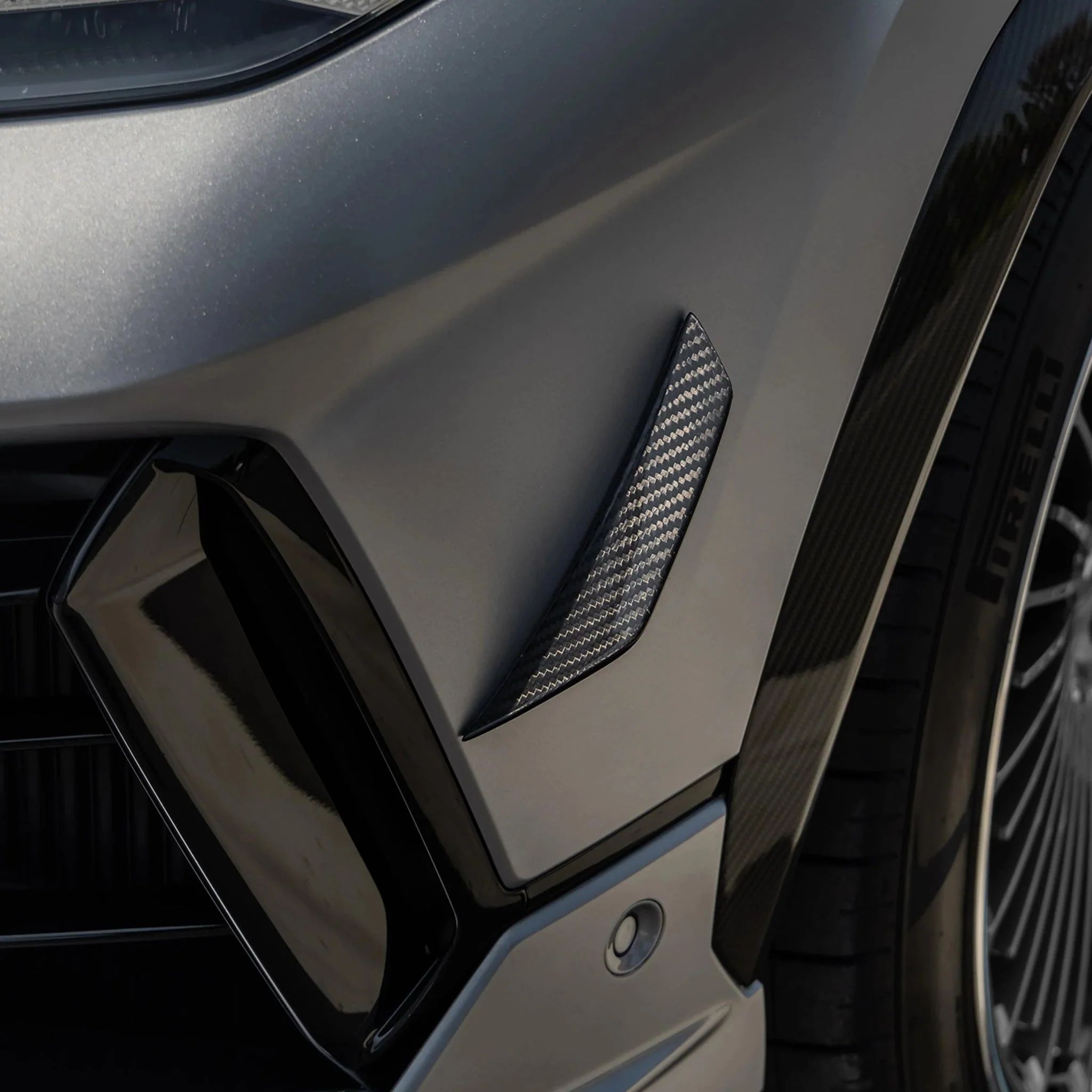 Lamborghini Urus Performante Edizione Aero Canards by Vorsteiner