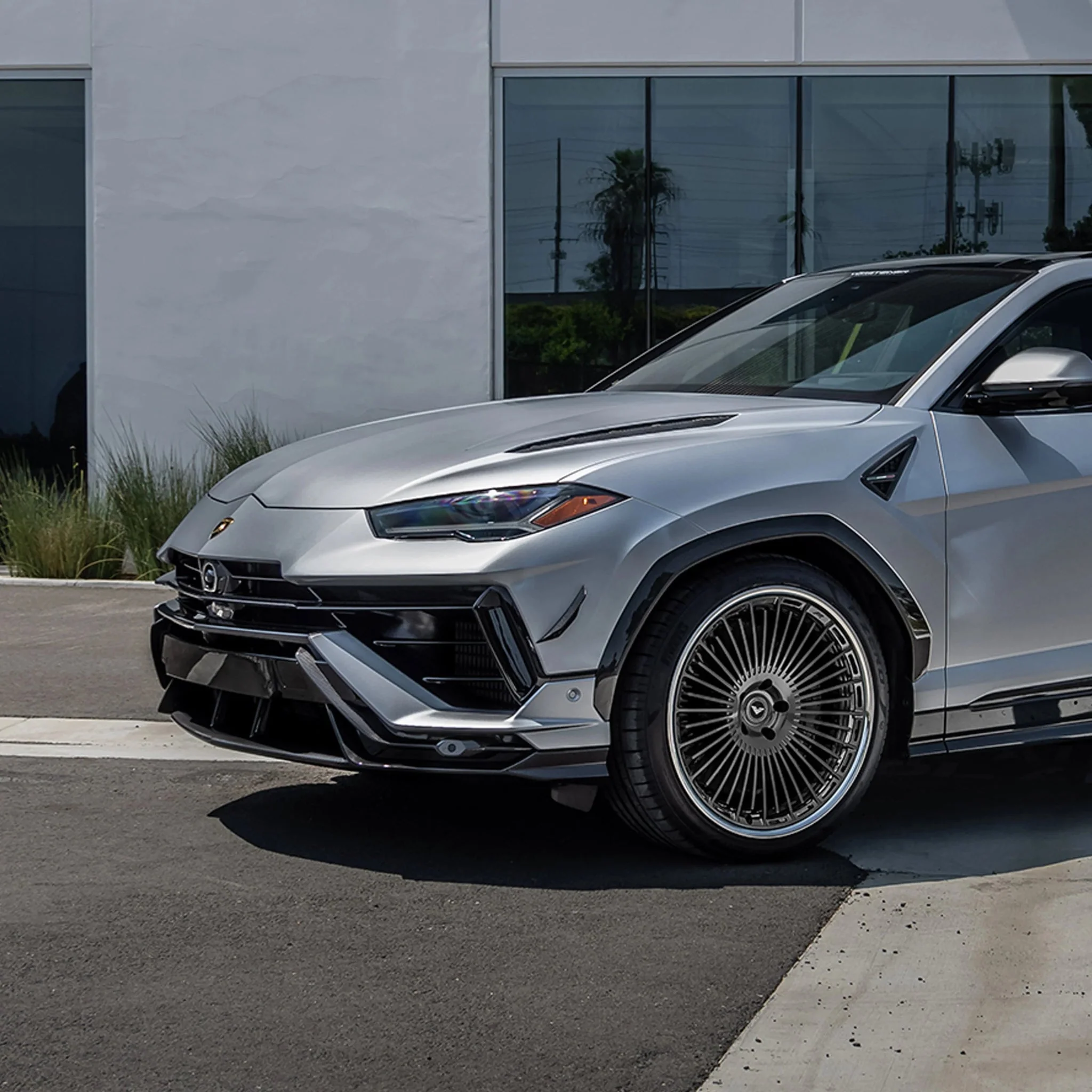 Lamborghini Urus Performante Edizione Aero Canards by Vorsteiner - Image 5