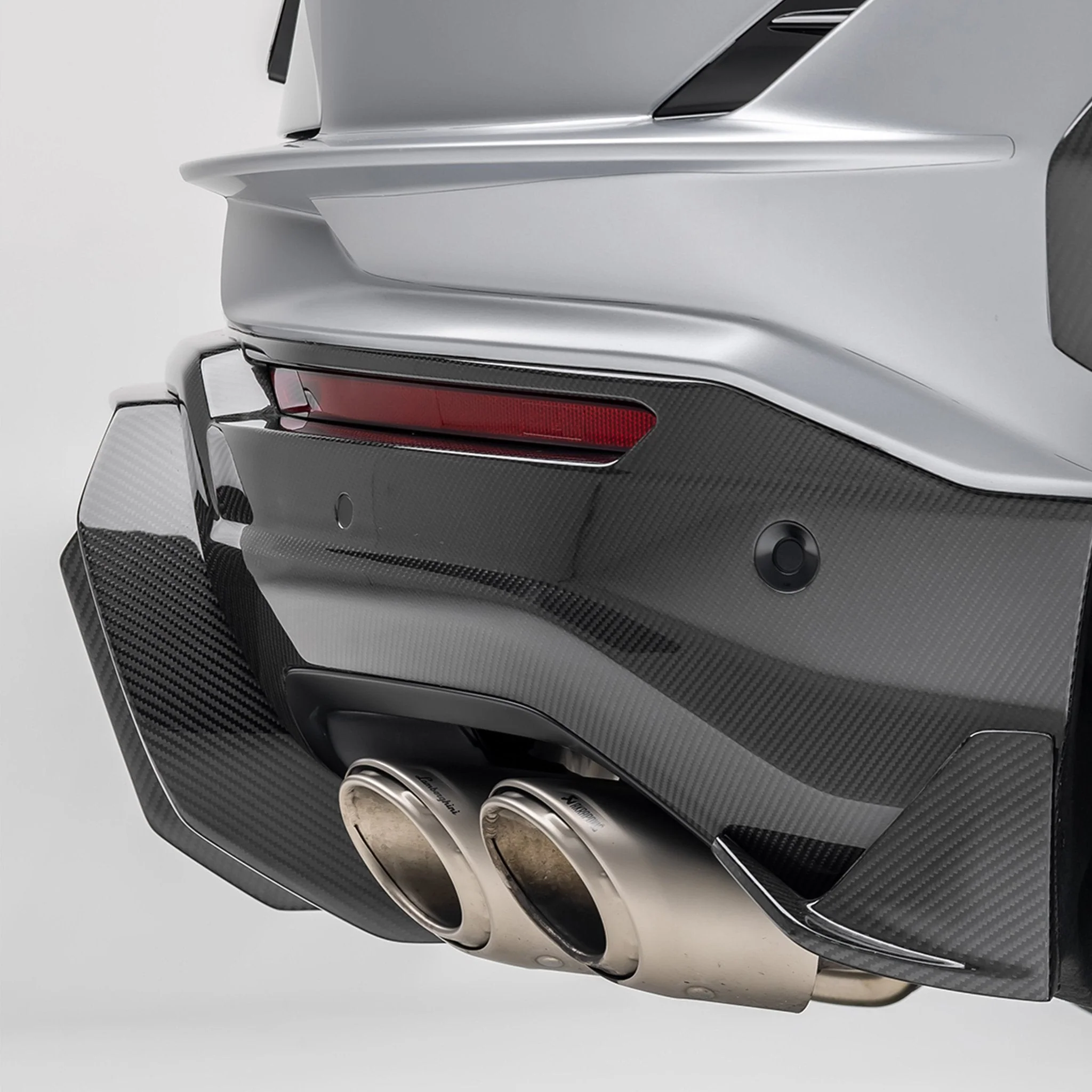 Lamborghini Urus Performante Edizione Aero Rear Diffuser by Vorsteiner - Image 4