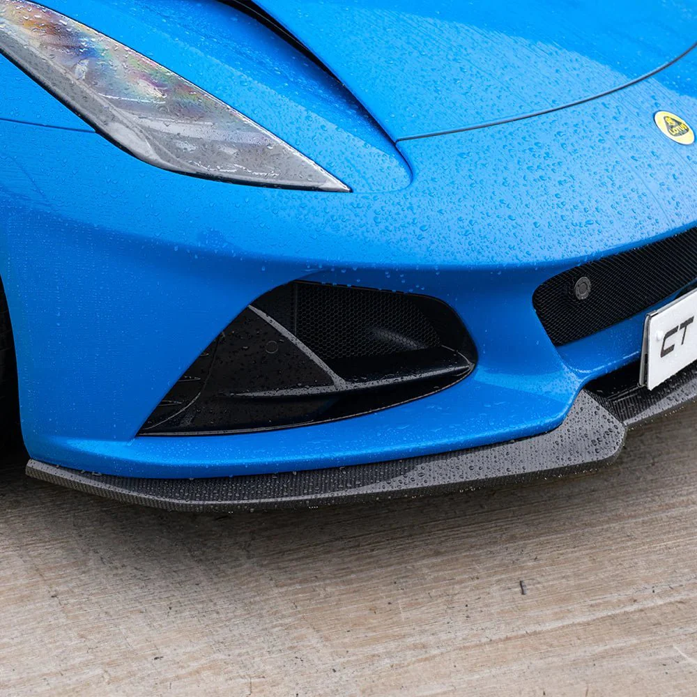 Lotus Emira Pre-Preg Carbon Fibre Body Kit - Image 4