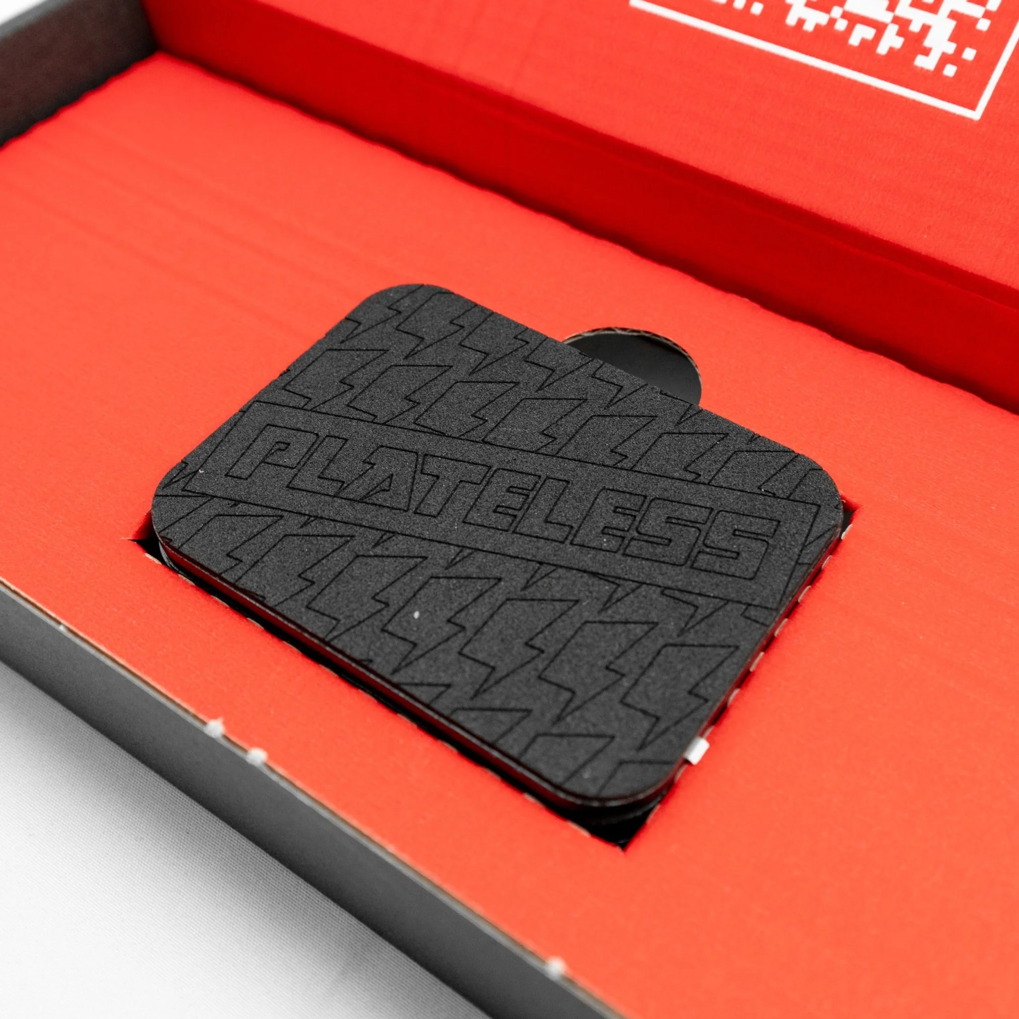 Magnetic Front Plate Refresher Kit by Plateless - Image 3