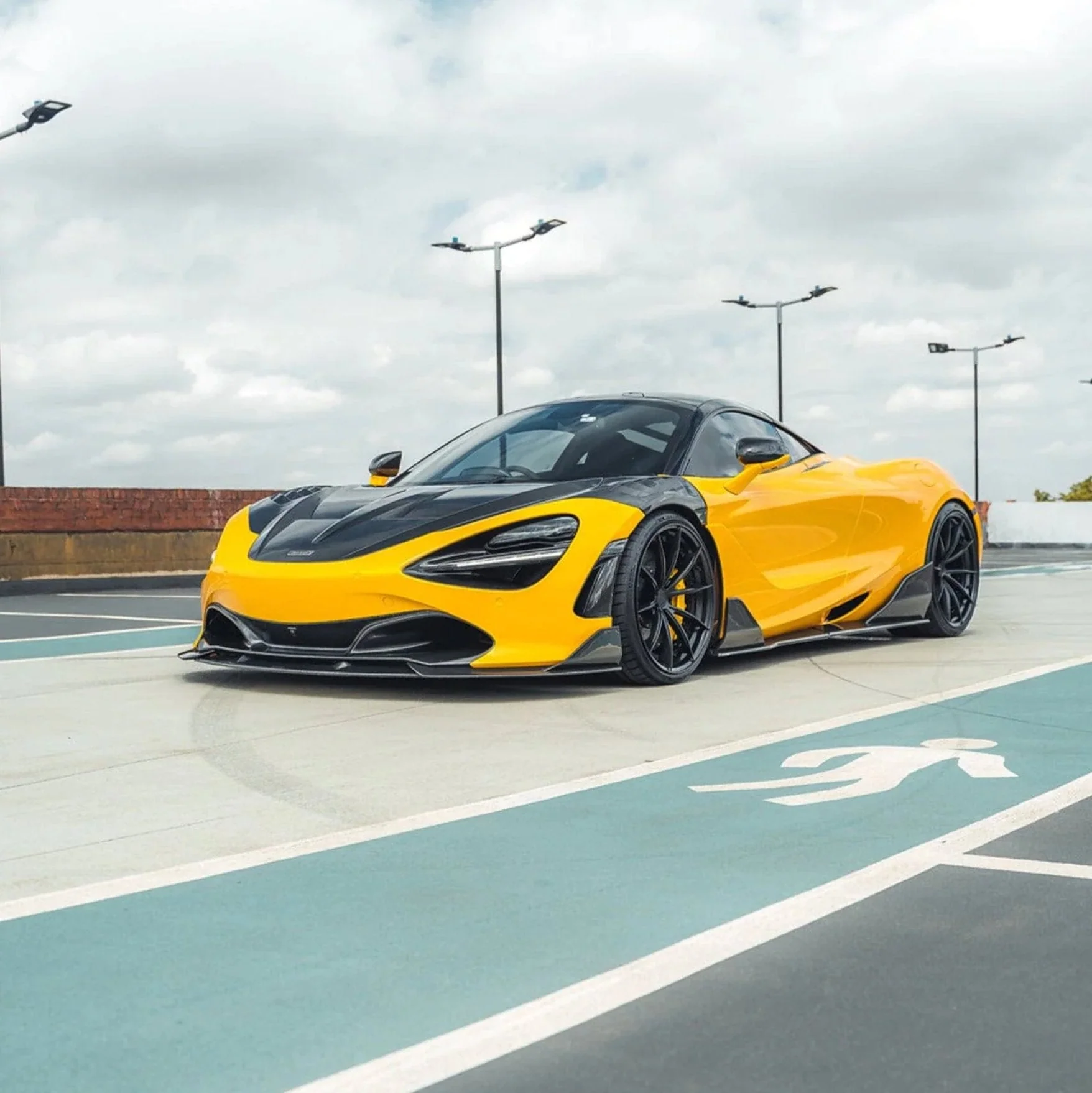 McLaren 720s Carbon Fibre Front Bonnet - Image 3