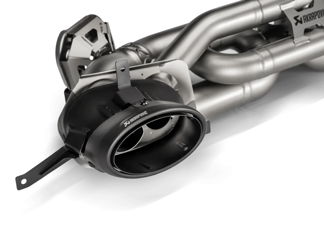 Porsche 911 Carrera, S, 4S, Cabriolet & Targa (992.2) Slip-On Line Titanium Exhaust System by Akrapovic - Image 4