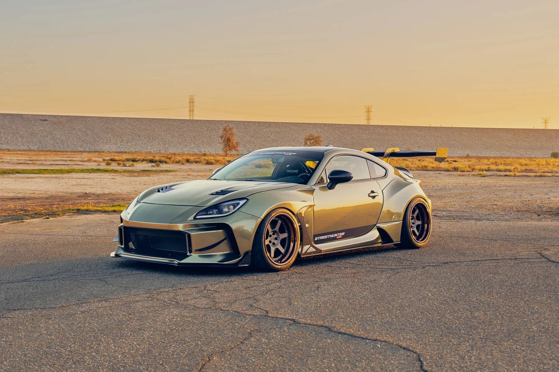 Subaru BRZ & Toyota GR86 & FRS Second Generation STREET HUNTER Wide Body Kit