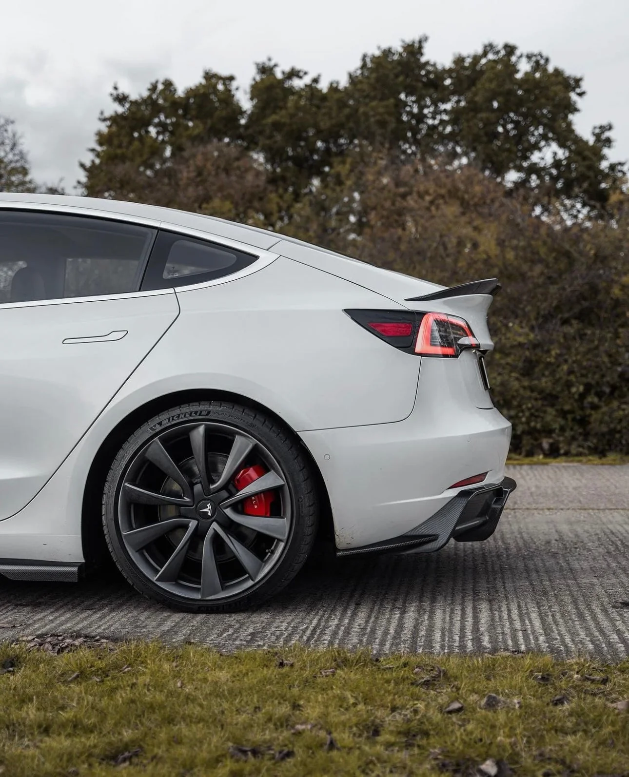 Tesla Model 3 Full Carbon Fibre V2 Body Kit by Adro (2017+) - Image 13