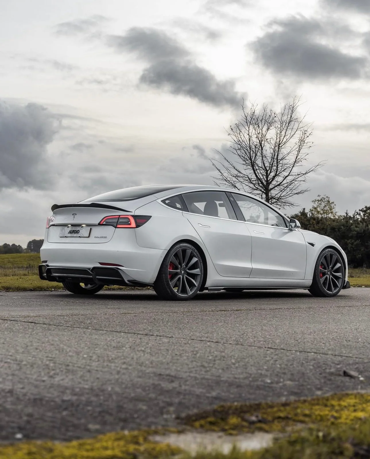 Tesla Model 3 Full Carbon Fibre V2 Body Kit by Adro (2017+) - Image 15