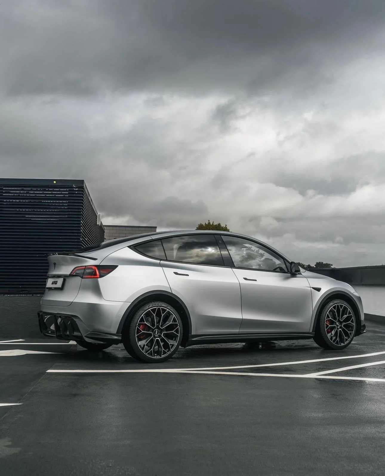 Tesla Model Y Pre-Preg Carbon Fibre Rear Diffuser by Adro (2020+) - Image 7