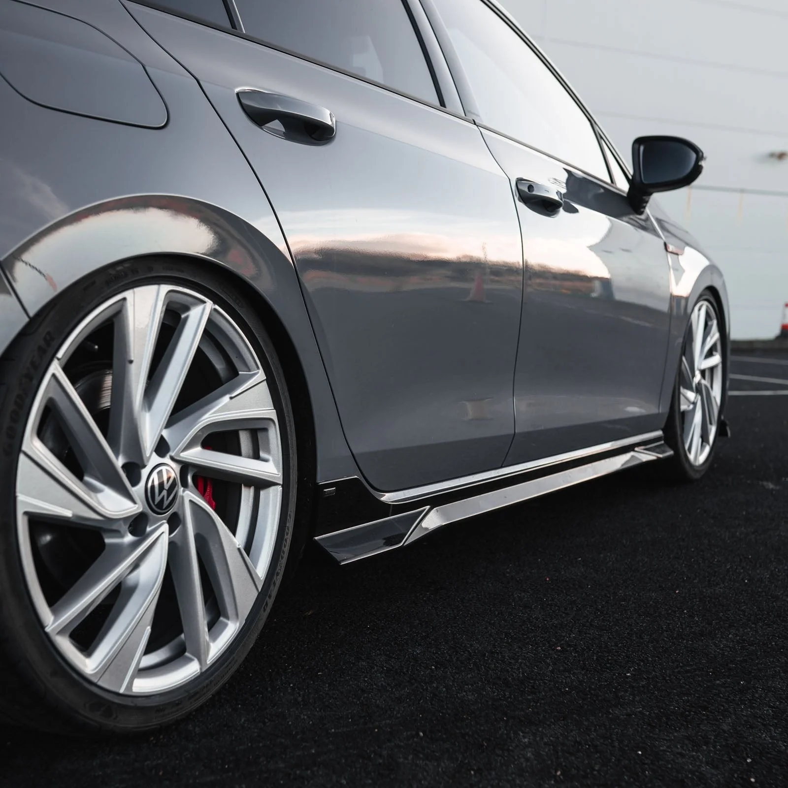 VW Golf / Golf GTI / Golf R Mk8 & Mk8.5 EVO-1 Gloss Black Side Skirts by ZAERO (2020+) - Image 13