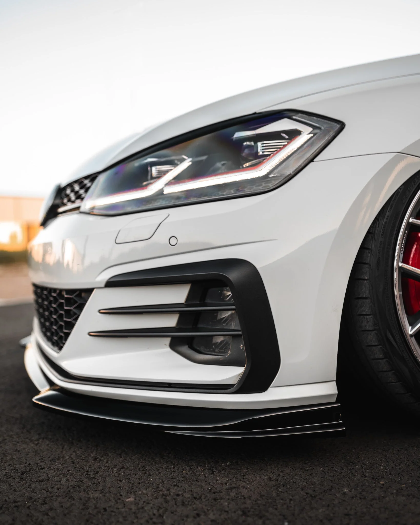 VW Golf GTI Mk7.5 Gloss Black Body Kit by ZAERO (2017-2020) - Image 9