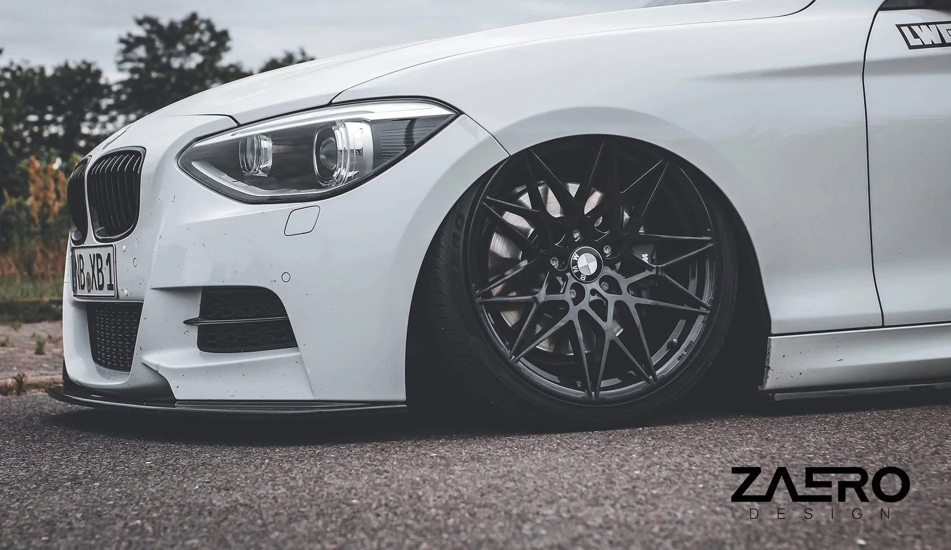 BMW 1 Series & M135i F20 F21 Pre-LCI Gloss Black Body Kit by ZAERO (2011-2015) - Image 18
